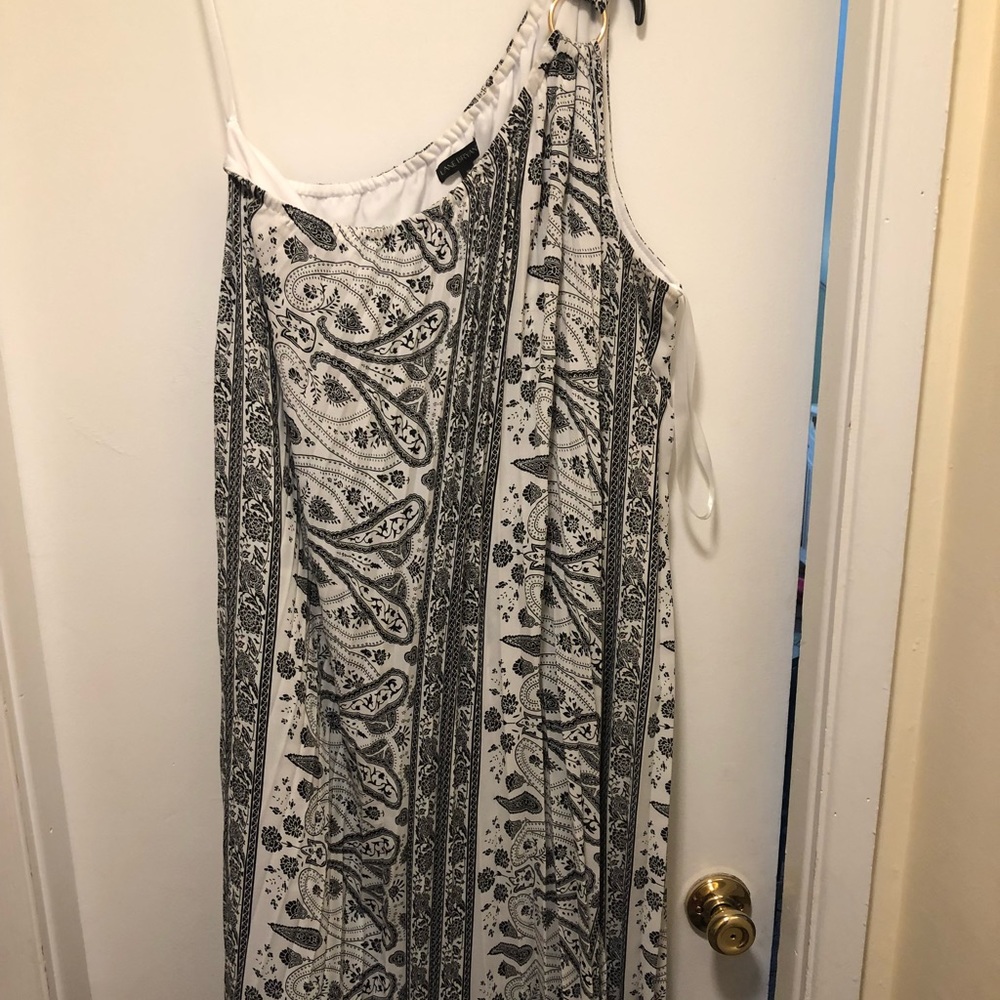 Beautiful a-symmetrical maxi dress